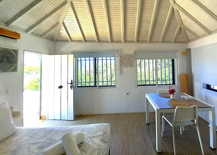 Mandala Bungalows - Adults Only